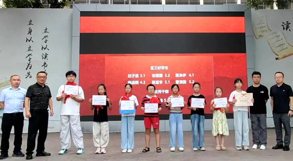 1788948684837377.png 图片 11.png