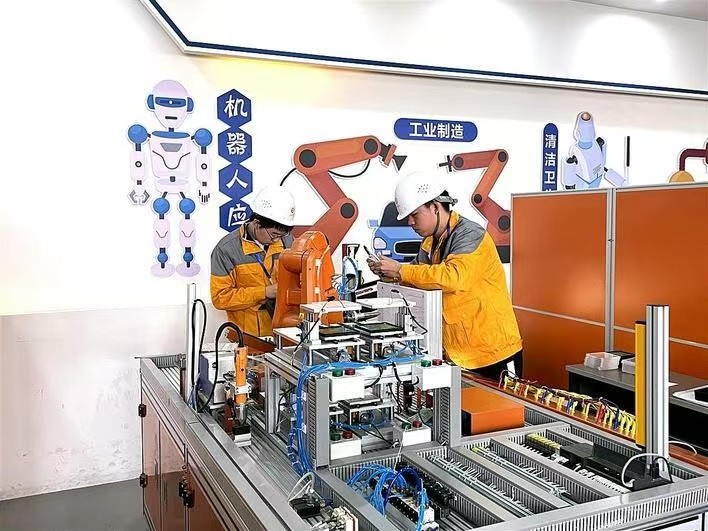 郫县职业学校 郫县职业学校