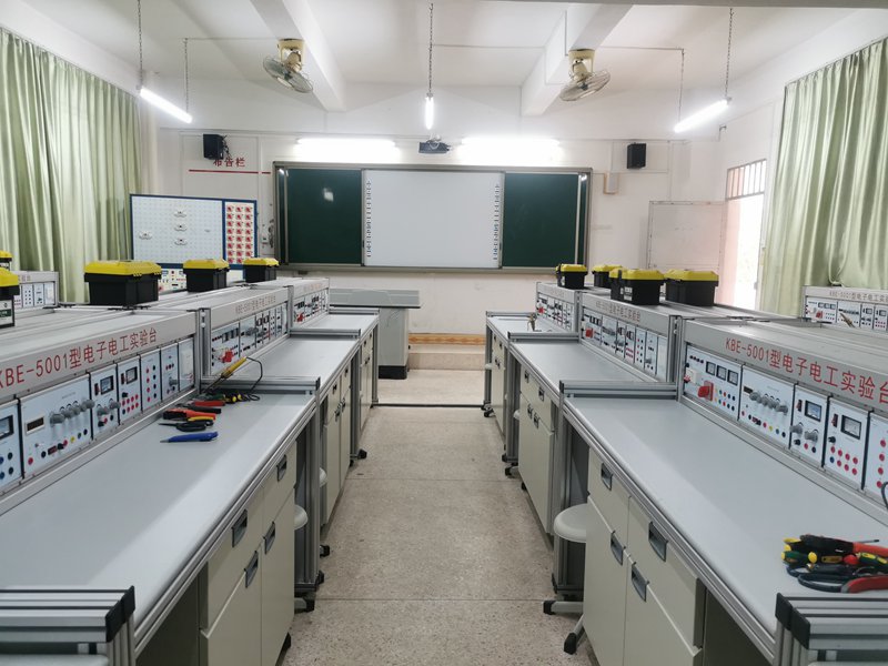 电工电子实训室