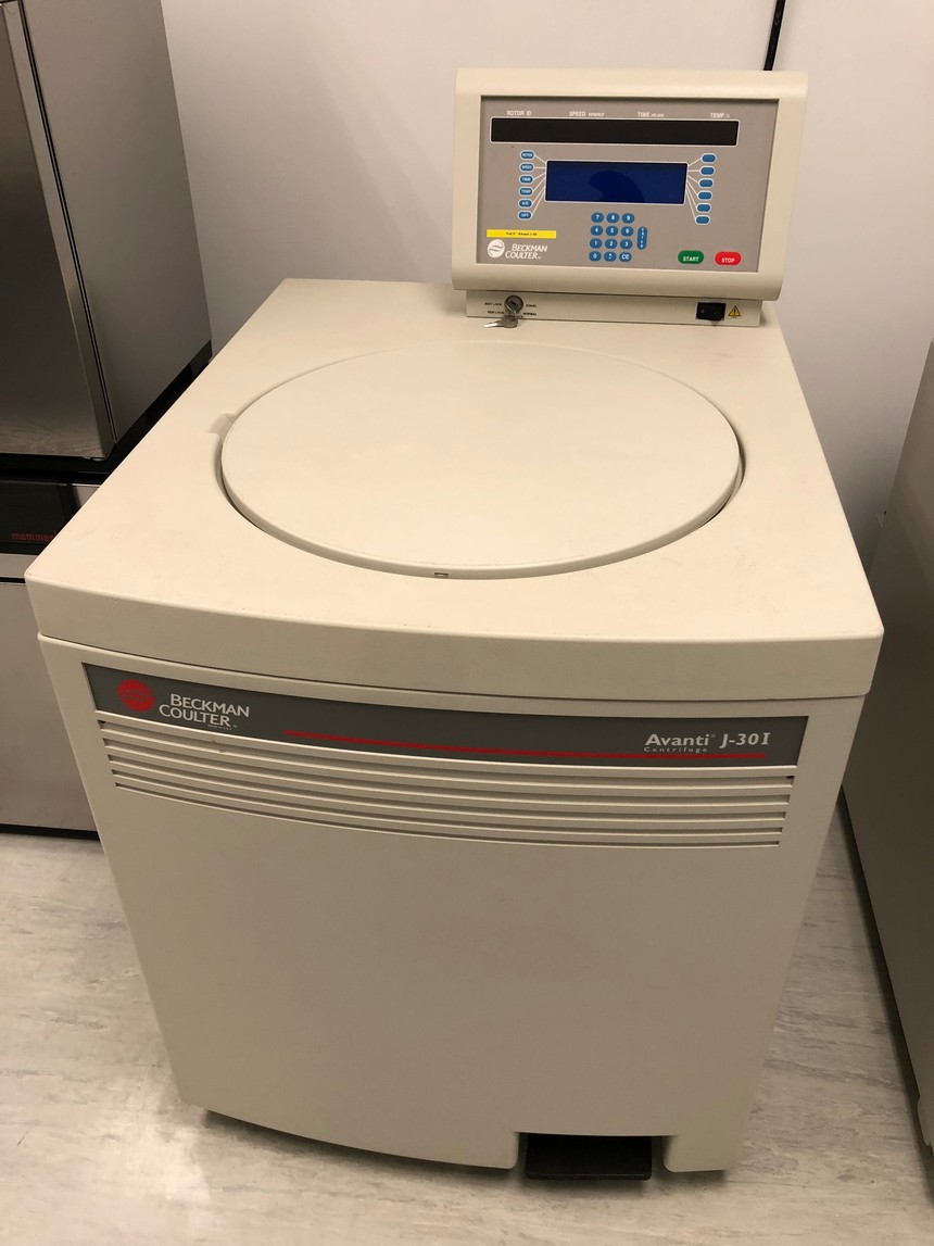 Beckman Coulter Avanti J-30I.jpg