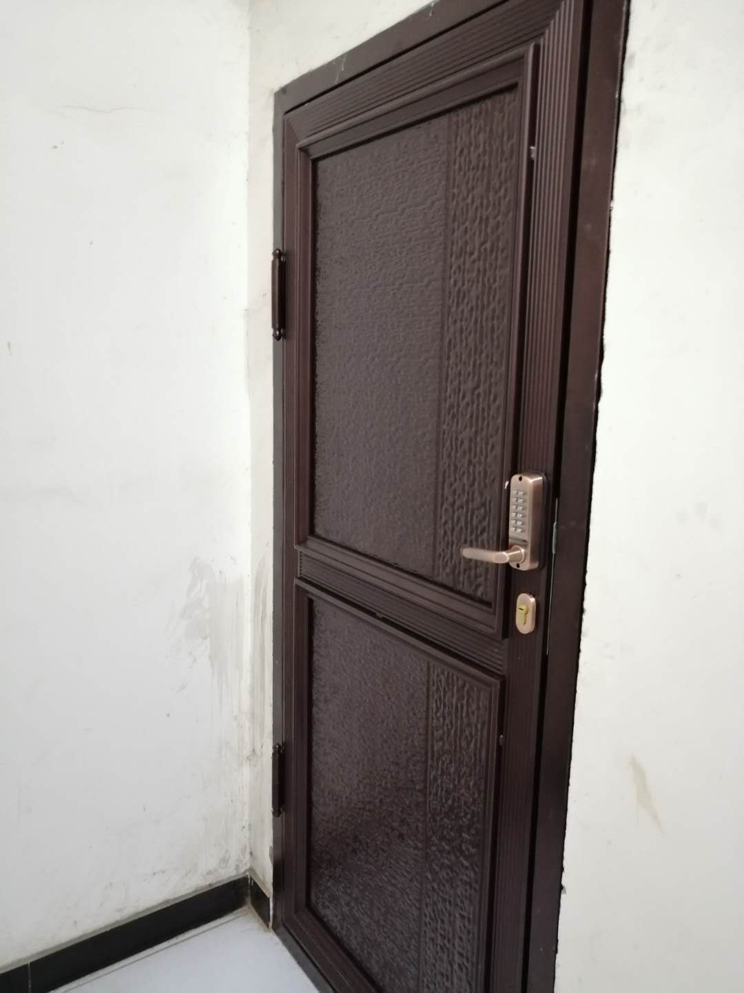 新品 全铝入户门_重庆市轩庭铝业有限公司