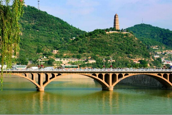 1573626768988516.jpg 延安.jpg