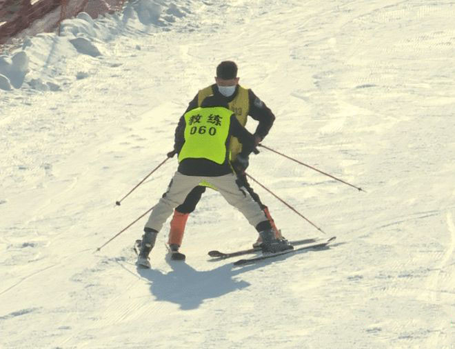 百家乐- 百家乐官方网站- 百家乐在线- Baccarat Online体育让美丽幸福吕梁“动”起来