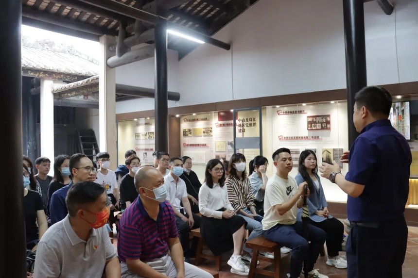 1652320349630602.jpg 01.jpg