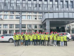 “9·5”瀘定6.8級(jí)地震抗震救災(zāi)