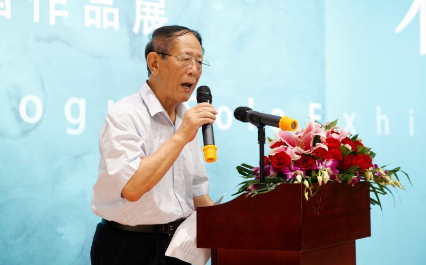 "荷而不同——吴保国作品展"在京开幕