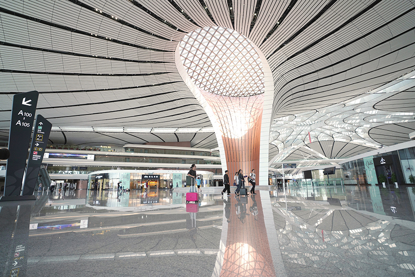 “新世界七大奇迹” 北京大兴国际机场正式投运