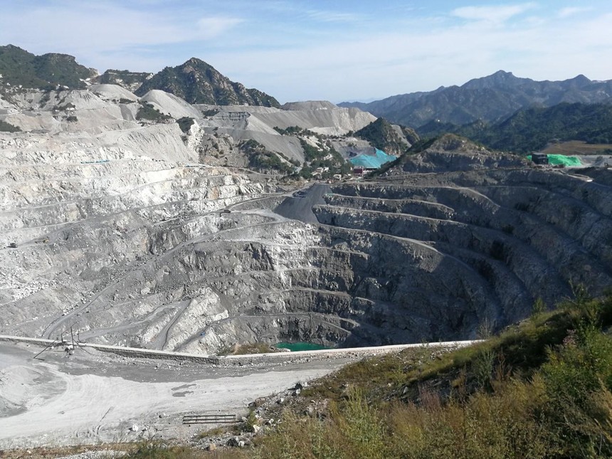 涞源县冀恒矿业涉嫌"非法生产"