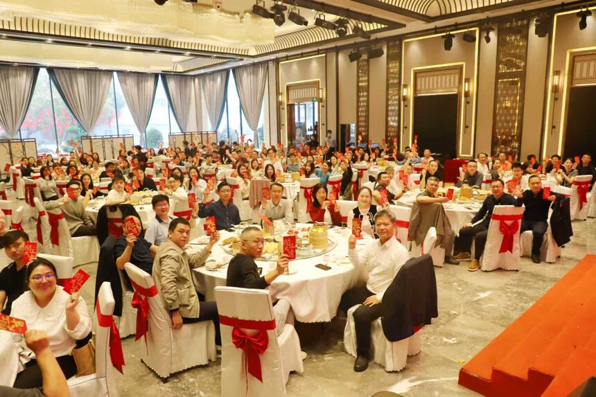 1772440043882307.jpg f3debf8765a30ed4768f5e0d14328c96.jpg