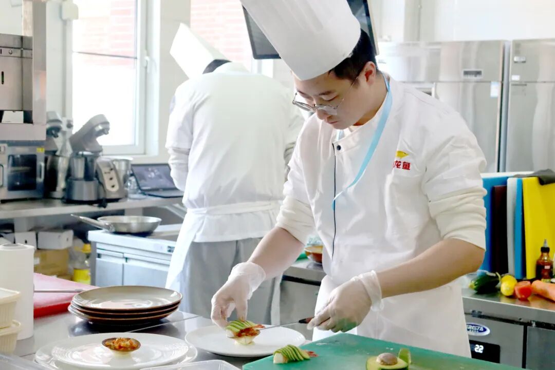 1761621738575741.jpg 1761621738575741.jpg