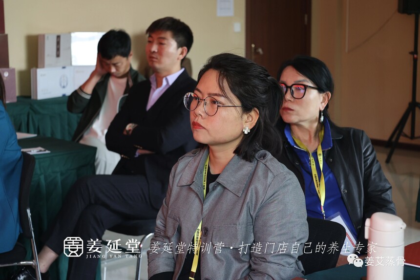 b3d5708f7e31d3e81ef6a1becde46752.jpg
