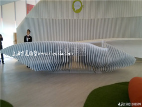 成都綠地吧臺雕塑案例