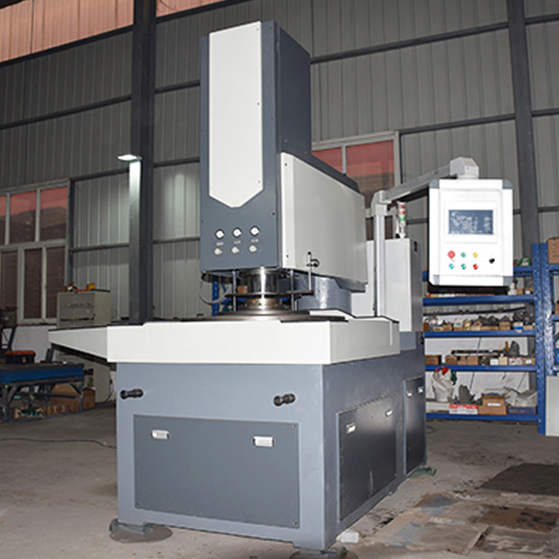 �߾�������ĥ�豸���ļ������������