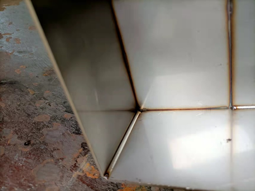 1651195508502485.jpg