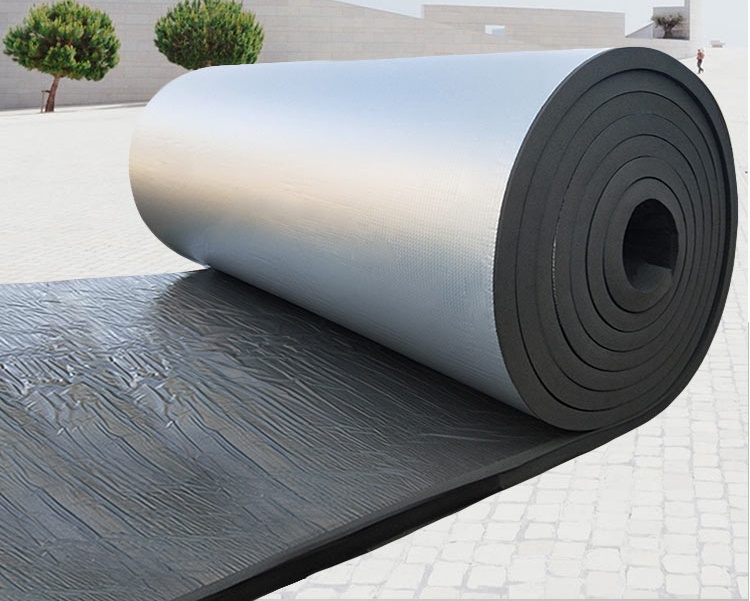 自粘保温隔热棉橡塑板吸音防潮阻燃楼顶阳光房隔热管道水箱保温板