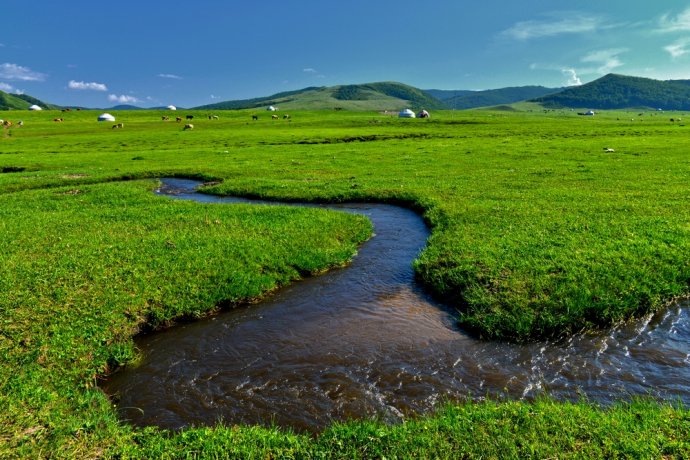 阿鲁科尔沁巴彦花汽车自驾运动营地