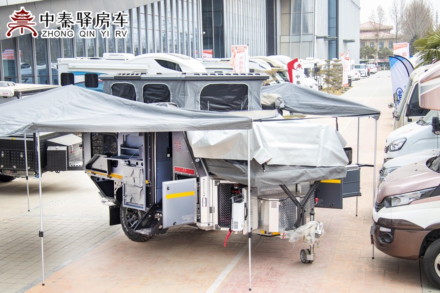 越野爱好者必备征服者490越野拖挂房车