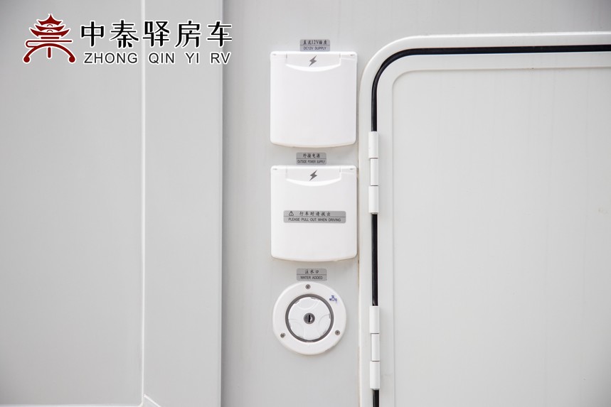 1618043989202112.jpg