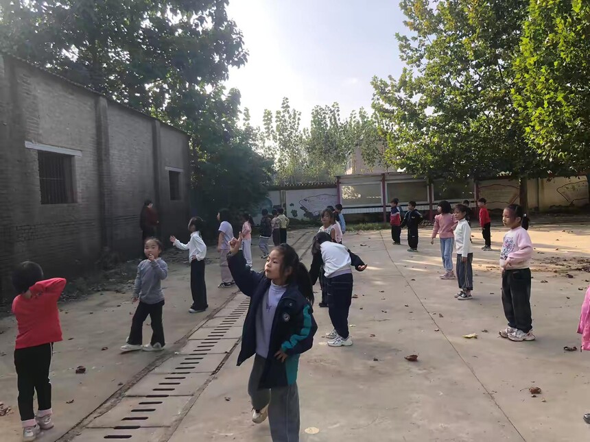 1760502826426186.jpeg