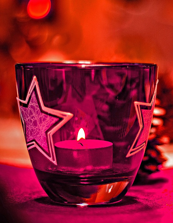 christmas-2043427_960_720.jpg