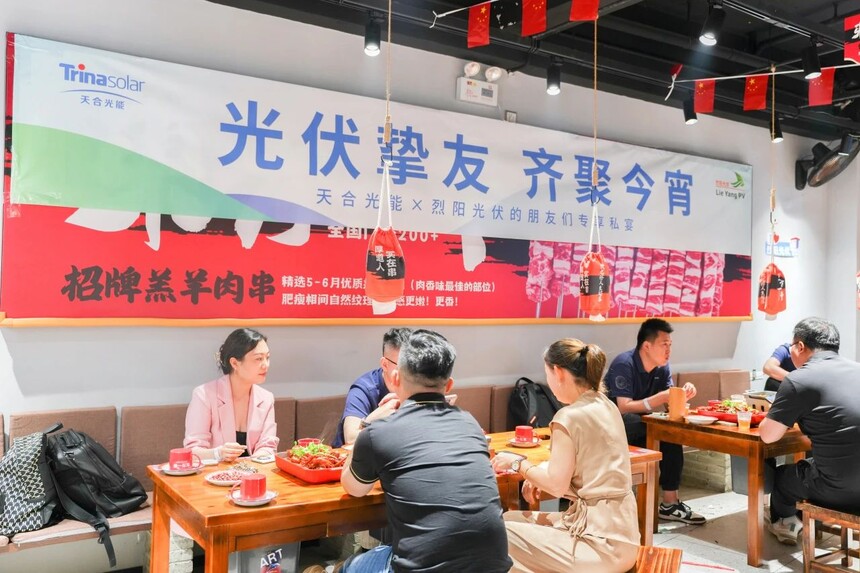 cf06146c3cb44e3561fbf86cfe2cbd8d.jpg