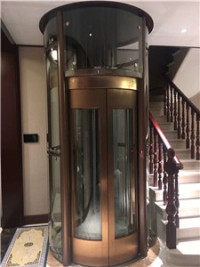 圓形電梯