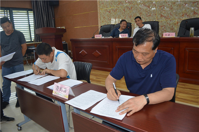 (chng)L(zhng)hί(sh)ӛνһcӆλؓ(f)؟(z)˺ӆ؟(z)Ε(sh) (3).JPG..jpg