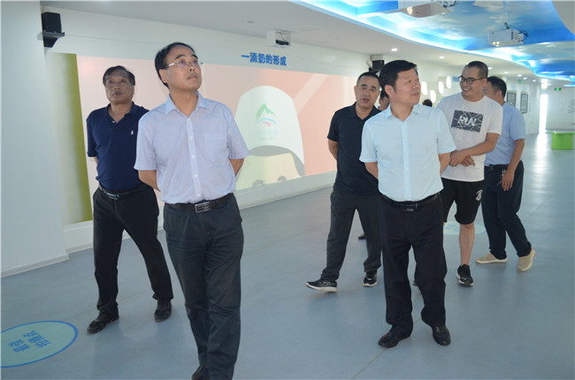 1564107992445400.jpg 683f0f8dbf99398fb018d7a40054a5c.jpg