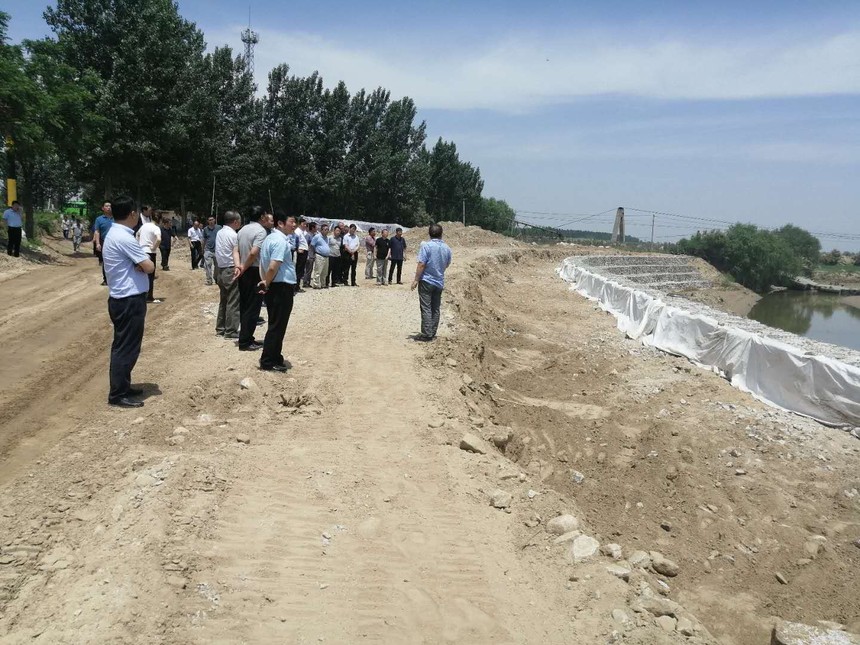 1590999081775307.jpg 新修U型渠 (9).jpg