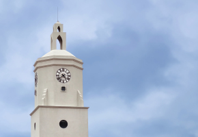 招商局地產卡達凱斯塔鐘工程