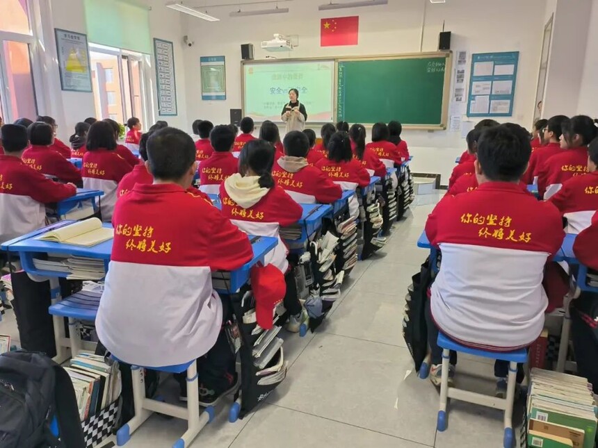 03.jpg