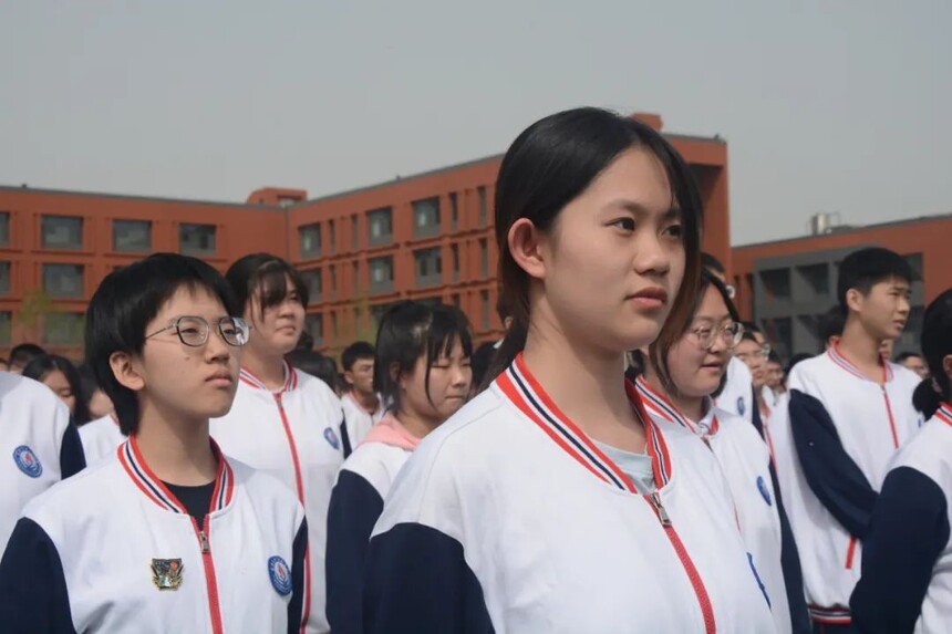 09.jpg