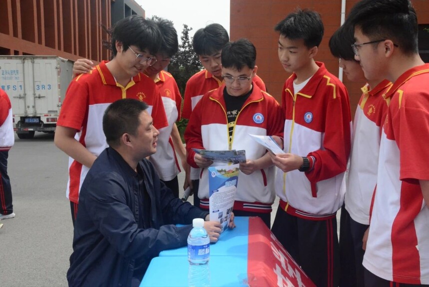 1716256692176191.jpg 7.jpg