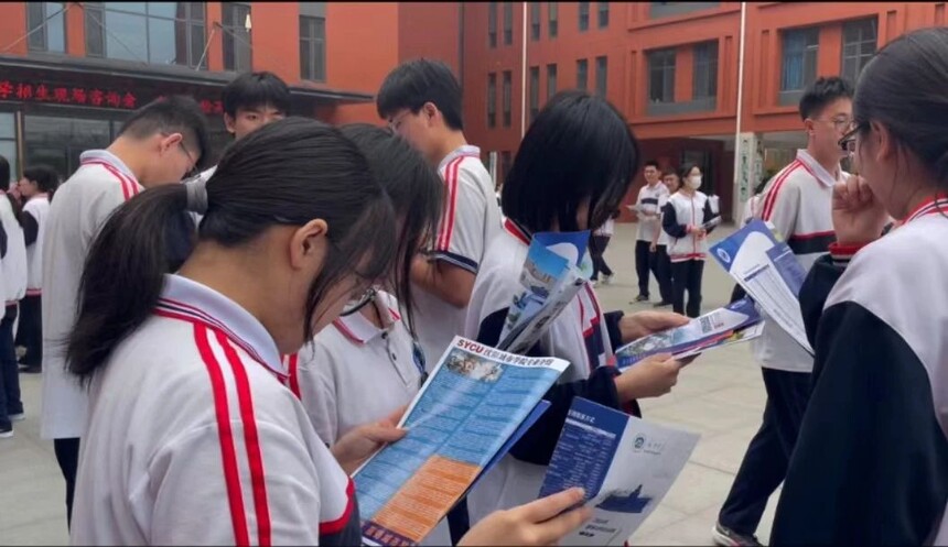 1716256728671979.jpg 11.jpg