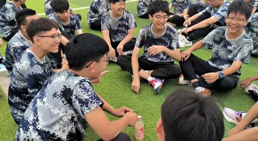 1725414828424569.jpg 5.jpg