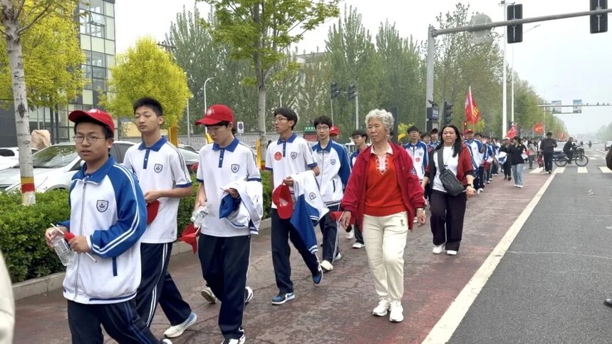 1777276349102658.jpg 6db1ae1b9849effaddd0f7030e625ce5.jpg
