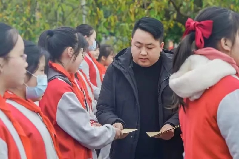 1614582986226835.jpg 640 (3).jpg