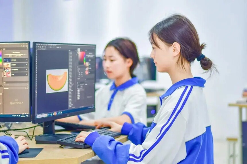 �����Ӧ��רҵ