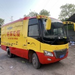 大巴車車身廣告解決方案