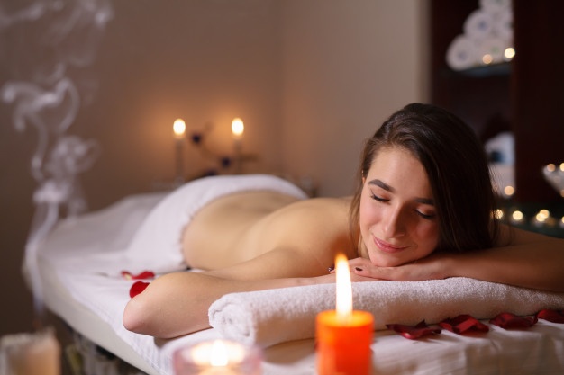 girl-massage-spa-salon_110955-414.jpg