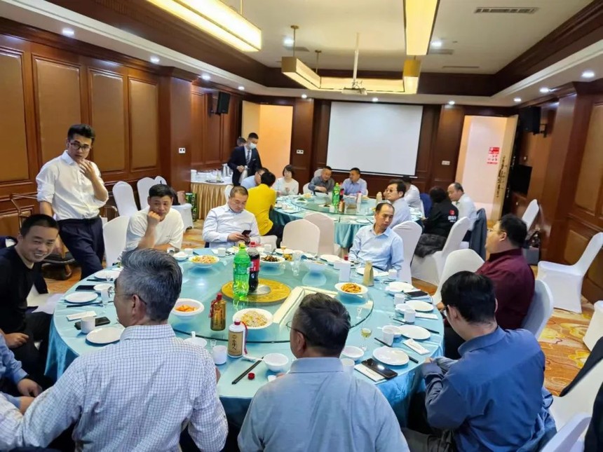 1653378711359658.jpg 640 (5).jpg