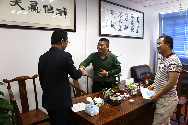 广州定制美容仪器厂家——生产厂家美容仪器厂家