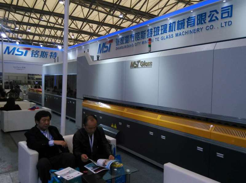 2016 Shanghai glass machinery exhibition (2).jpg
