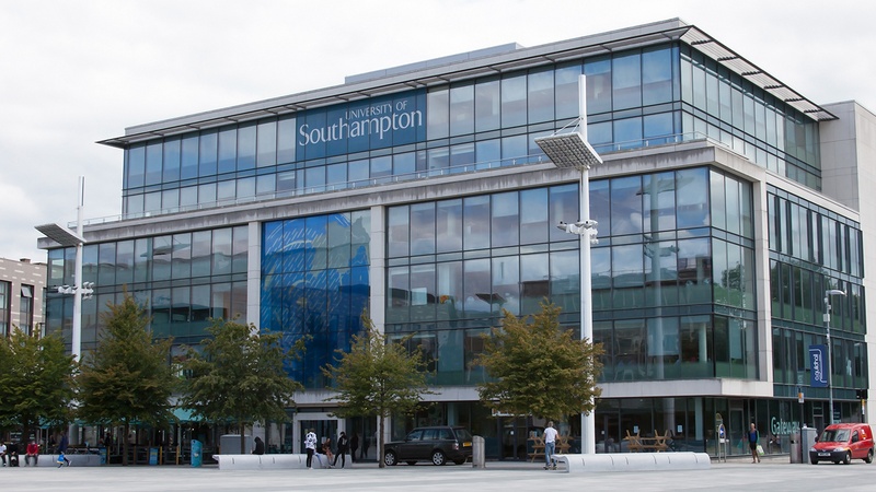 Southampton-University-AdobeStock_372727827-1450x800px-071020-800x450.jpg