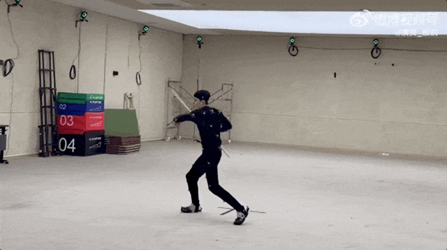 1786518347811669.gif 640.gif