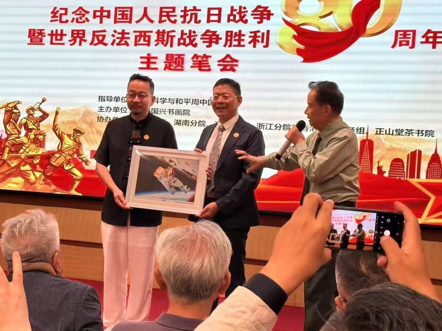 1755609375688427.jpg 12.jpg