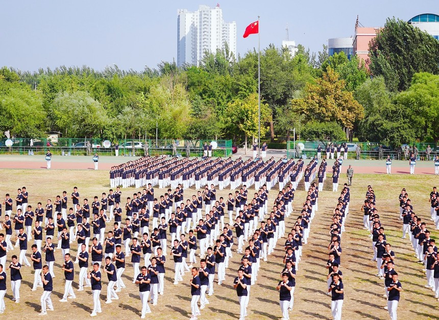 保定外国语学校 校园图片