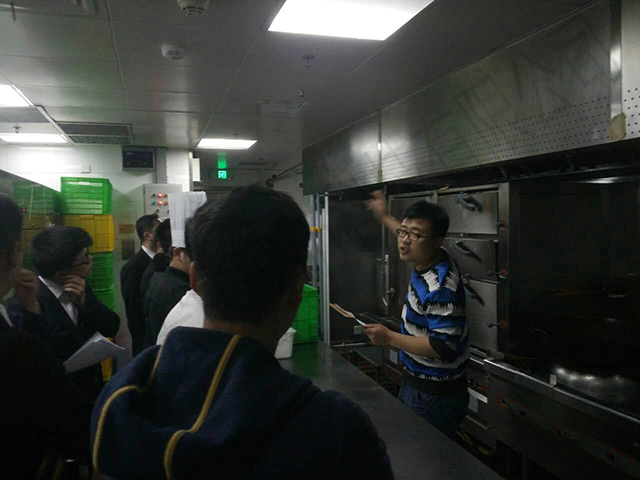 01.jpg