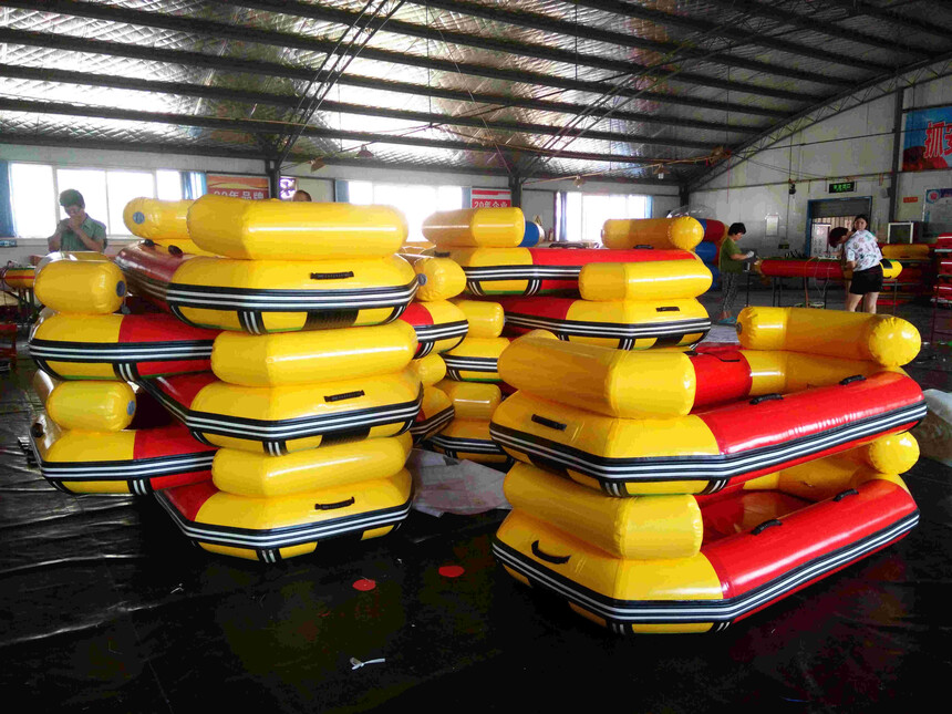 �¿�Ӻ�һ�˳������㴬 PVC����Ƥ��ͧ��Ƥͧ��ʵ�۵�������ֻ�.jpg