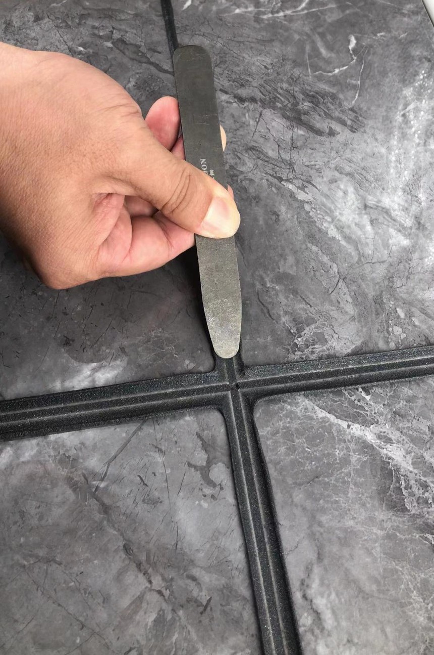 刚刚贴的瓷砖有必要用美缝剂吗